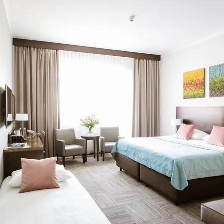 Europeum Otel 3*