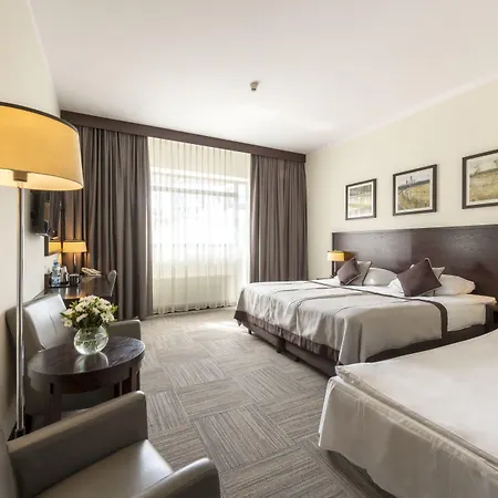 Otel Europeum 3*