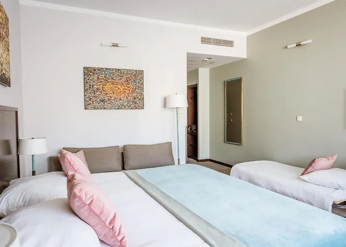 فندق يوروبيوم فروتسواف