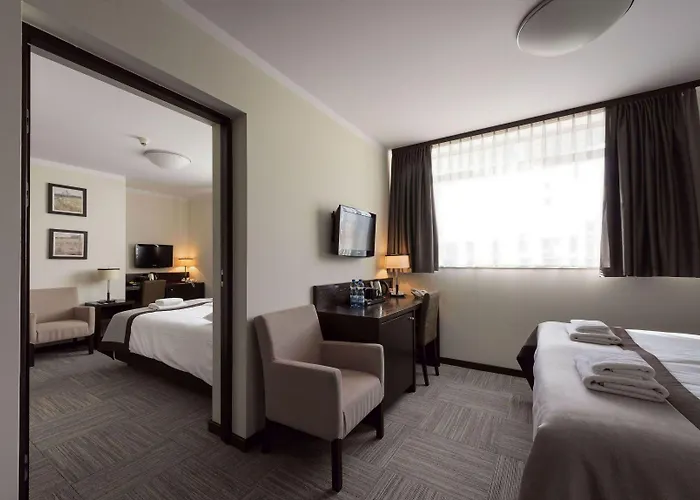 يوروبيوم فندق