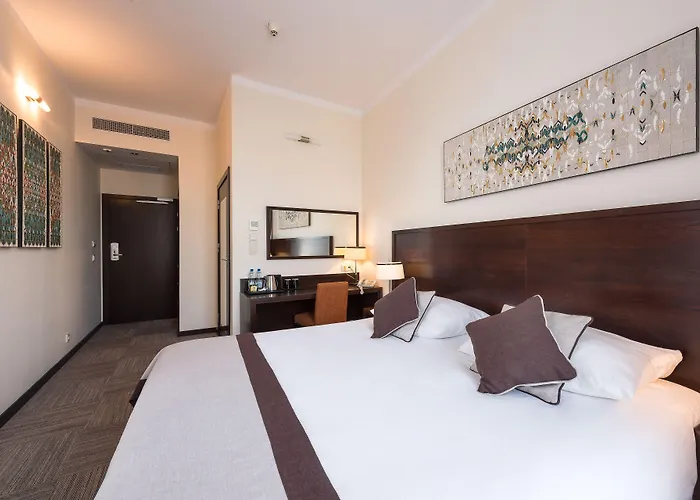 يوروبيوم 3* فروتسواف