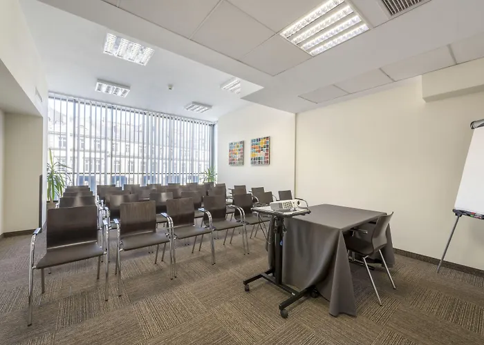 يوروبيوم فندق