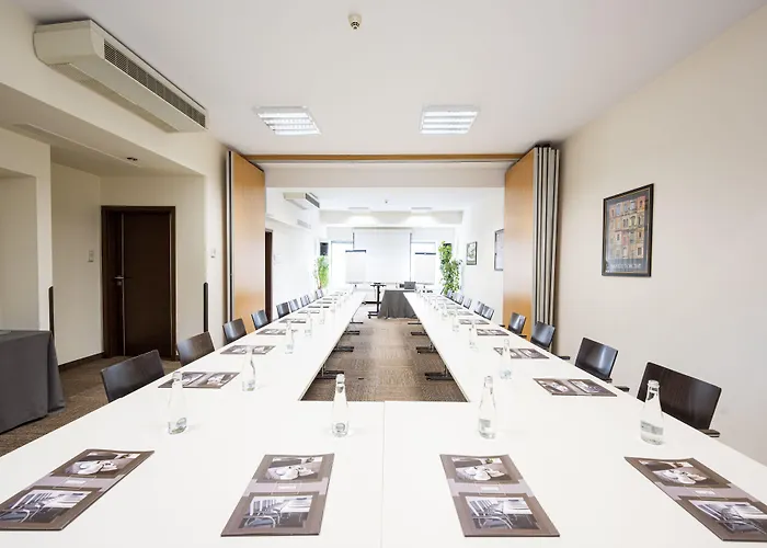 فندق يوروبيوم